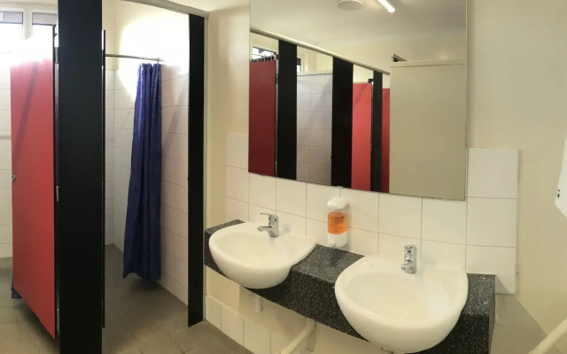 Wander Inn – Bunbury Backpackers