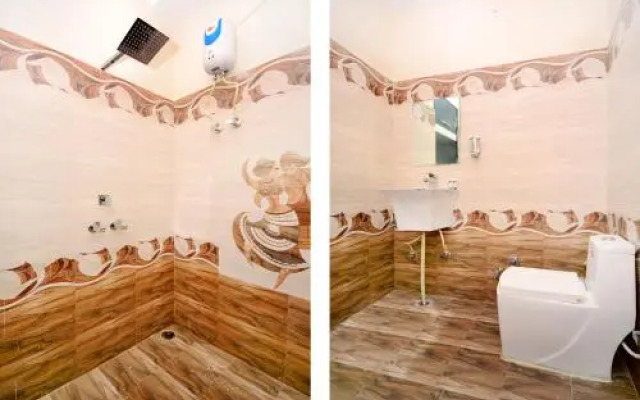 Hotel Royal Lifestyle By OYO Rooms