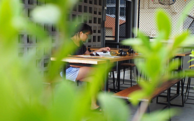 Plubpla Hostel