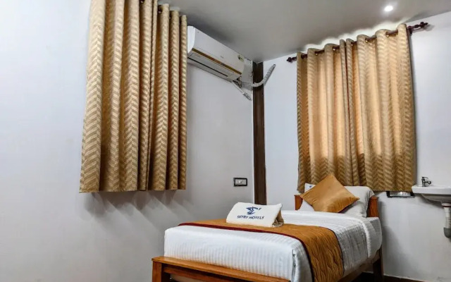 Skyry Hotels Singanallur