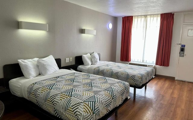 Motel 6 West Monroe, LA