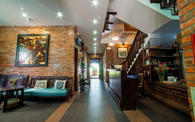 Calm House Hotel Hoi An