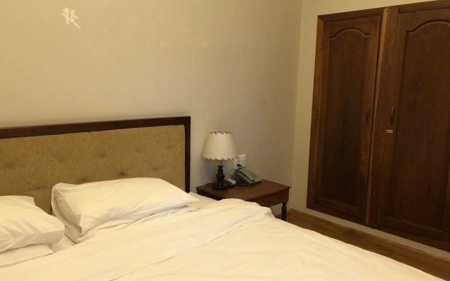Dreams Hotel