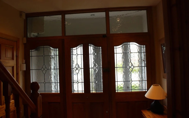 Cois Ba House