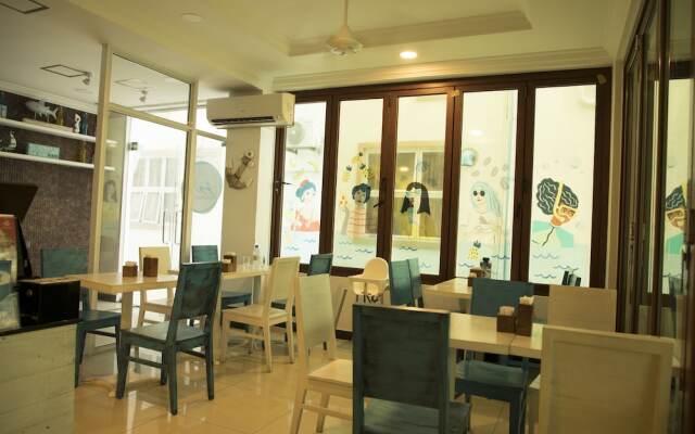Huvan Beach Hotel at Hulhumale'