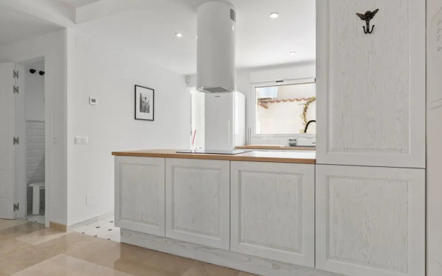 Classic Urban Flat in Malaga City Center - Mal05