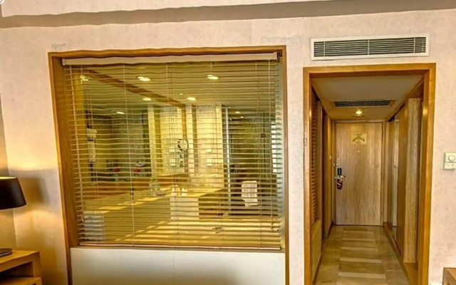 Crowne Plaza Zhanjiang