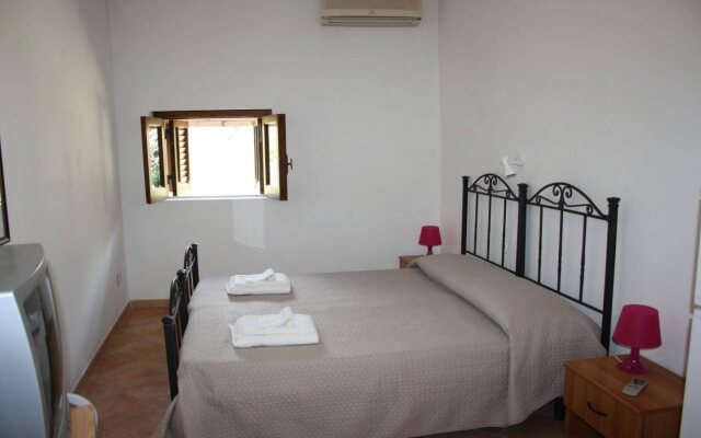 Seven House Residence