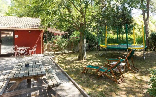 Hotel ibis Styles Aix en Provence Mas des Oliviers