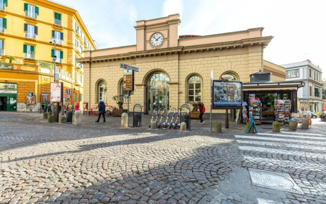 Vomero Duplex Apartment by Wonderful Italy