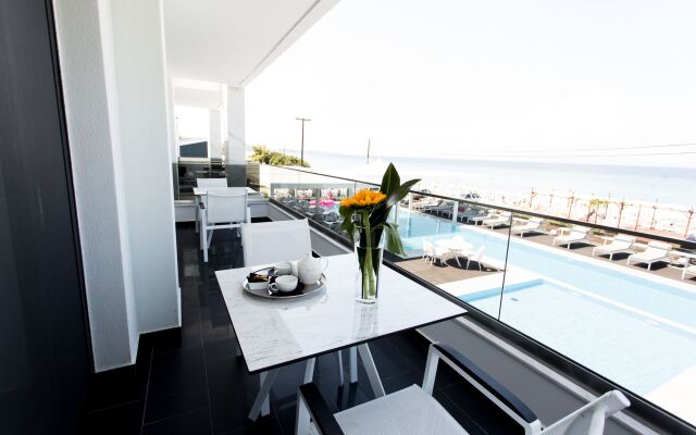 Crystal villas & suites