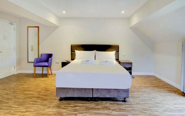 The Gissons Hotel