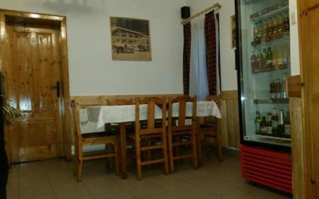 Mama Emiliya Guest House