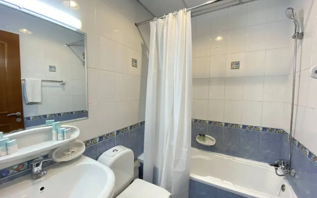 LuxBnB 3BD Villa Mirdif Newly Furnished
