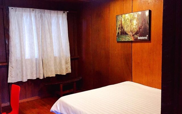 Kinabalu Mountain Lodge