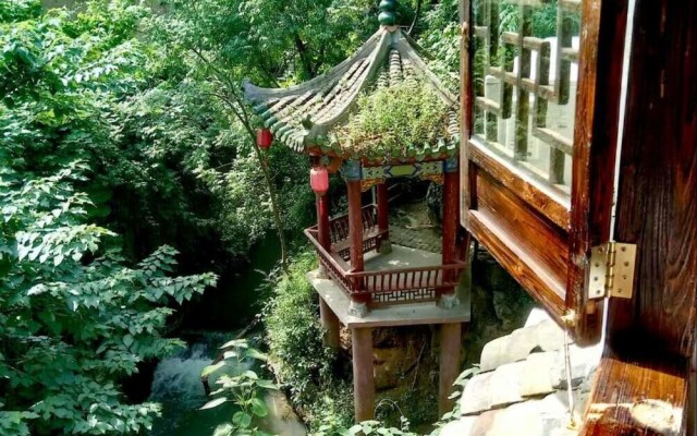 Secret Garden Inn