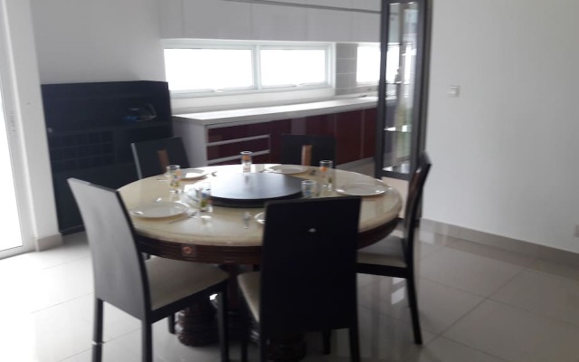 Clover MyHomestay Cyberjaya