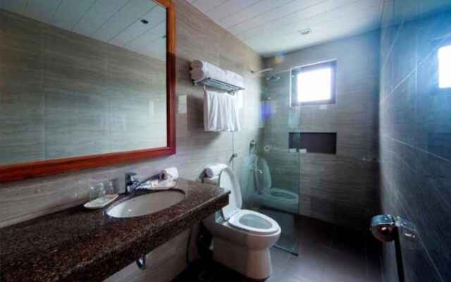 One V Hotel Apartel
