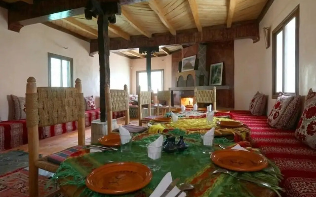 Roches Aremd - Hostel