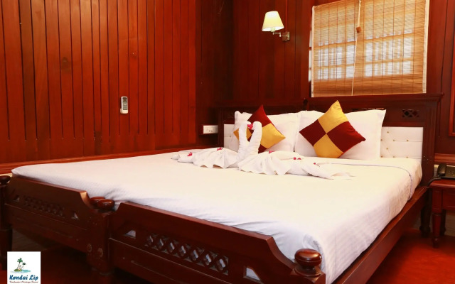 Kondai Lip Backwater Heritage Resort