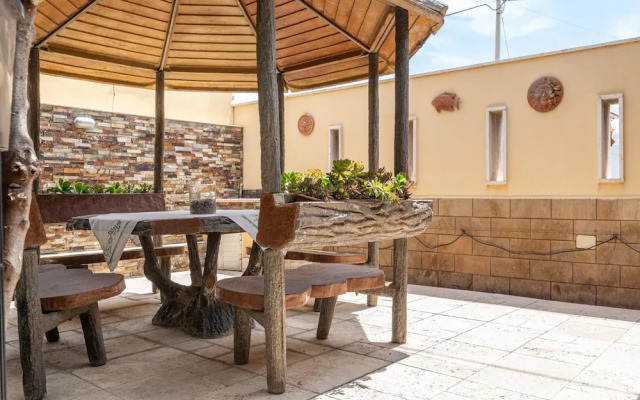 Villetta Ficarazzi by Wonderful Italy