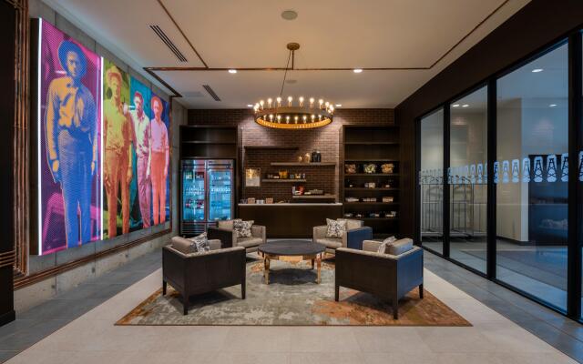 Hotel Indigo Tulsa DWTN-Entertainment Area by IHG