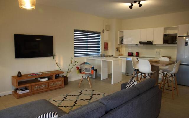 Beach Cove 4
