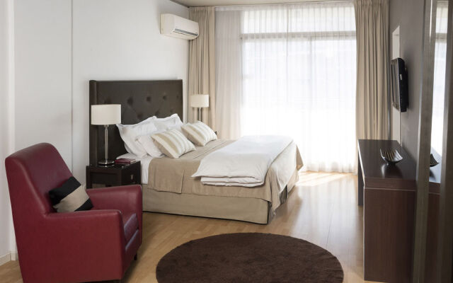 Urbanica The Suites Hotel