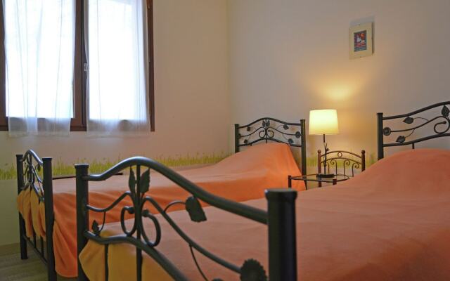 Spacious Holiday Home near River in Le Boulou