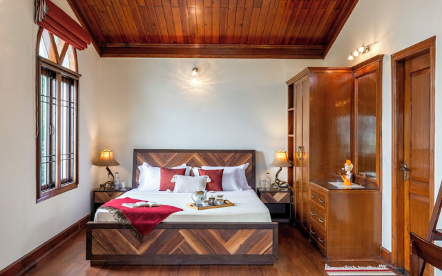 ELIVAAS 3 BHK with lounge The Meadow