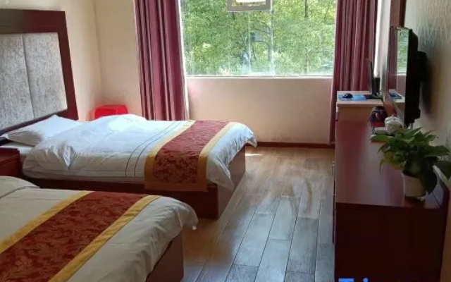 Shengtai Hotel