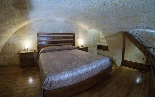 ROBERTO's Guest House