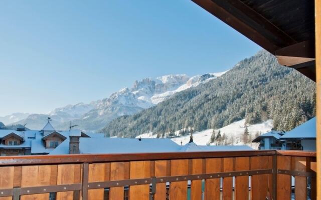 Hotel Cesa Edelweiss