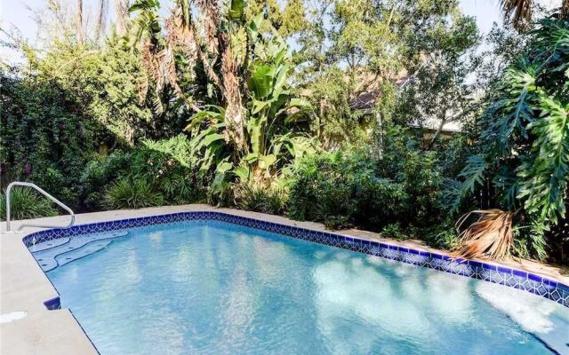 Chiquitas Sun - Four Bedroom Home