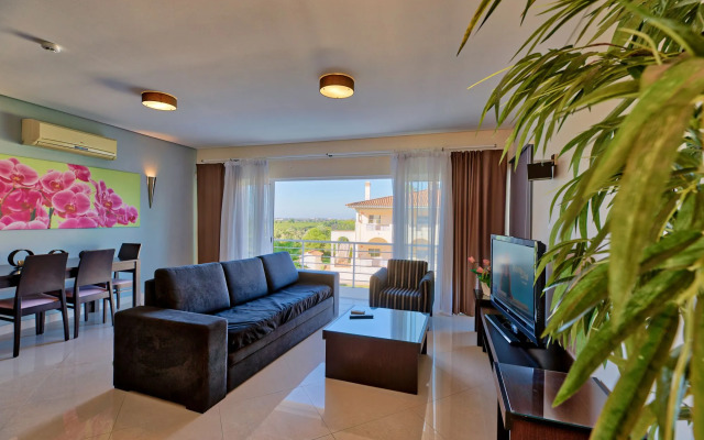 Colina Verde Golf & Sports Resort