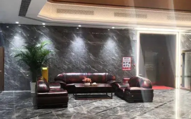 Pula Hotel (Yulin Jincheng Center Pedestrian Street)