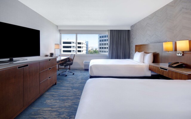 DoubleTree by Hilton LAX - El Segundo