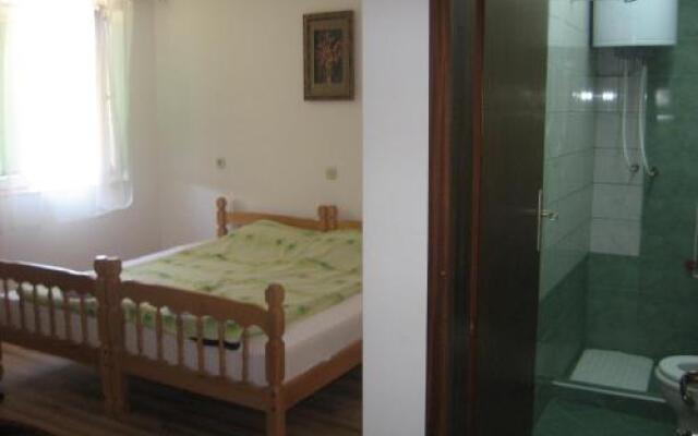 Tija Guest Rooms