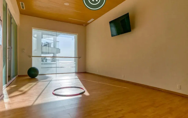 Oceanview 1 BR Condo - Beach - Multiple Pools