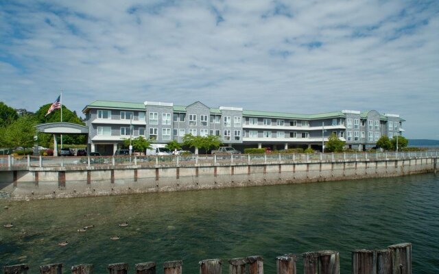 Silver Cloud Inn - Tacoma Waterfront