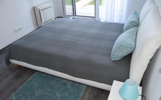 Lela Garden Residence