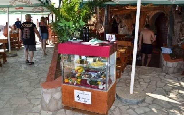 Tkalec Guest House