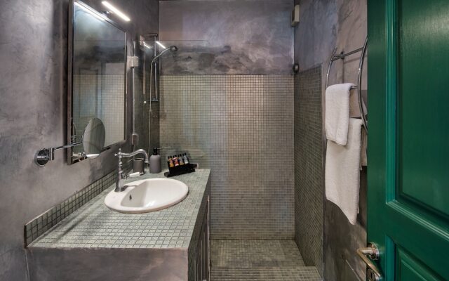 Epic View Suites