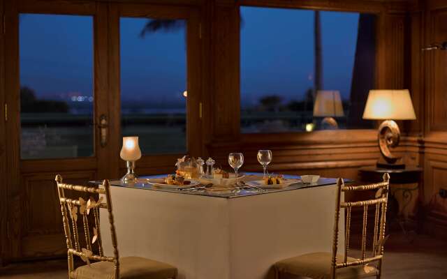 Radisson Blu Hotel & Convention Center, Alexandria