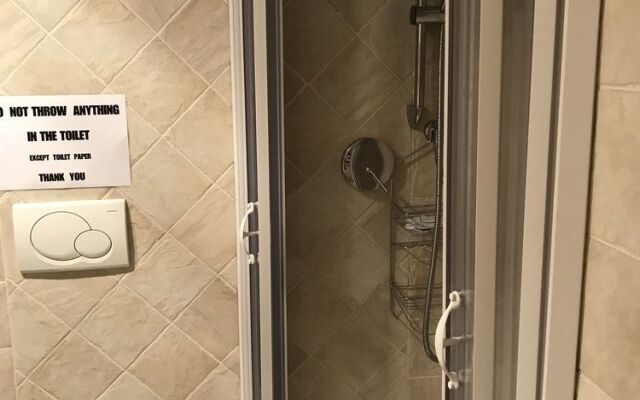 Condotti Dock Suite Rome