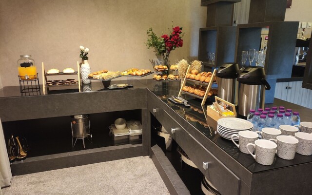 Landwalk Al Taawun Hotel Riyadh