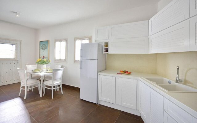 Jenny's Summer Houses