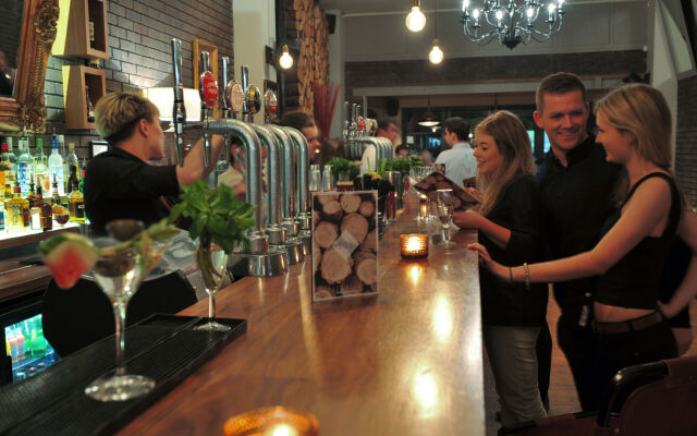 Antoinette Hotel Wimbledon