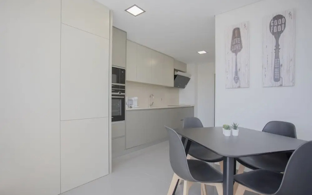 Liiiving in Porto - Luxury River View Apartments