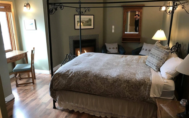 The Lady MacDonald Country Inn